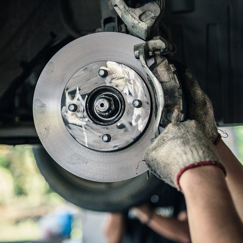 mais recente caso da empresa sobre Herito Ceramic Brake Pads e Centro de Serviço Automóvel Speedy