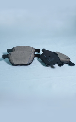 Ford Low Dust Brake Pad Set para posições dianteiras e traseiras