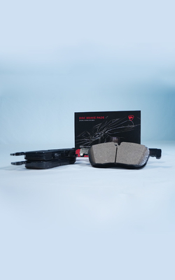 LR019627 Conjunto de pastilhas de travão cerâmicas dianteiras e traseiras para melhorar a segurança rodoviária