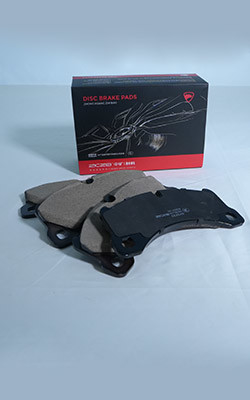 Porsche 14mm Cerâmica de Pedaço de Frenagem Conjunto com Shims e Hardware para eixo dianteiro