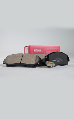 Conjunto de pastilhas de freio Honda 2,5 libras Peso 4 peças Dimensões do pacote 9,5 X 6,5 X 3 polegadas