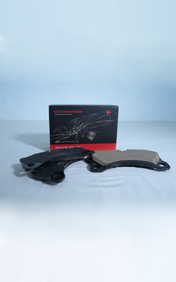 Chamfered Disc Brake Pad Set FMSI D350 with Heat Resistance Up To 500°C for Commercial Transport